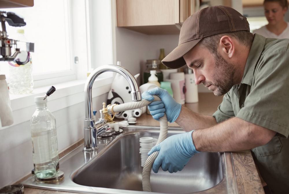 Clearing clogged drain